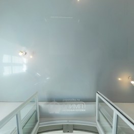 8m2